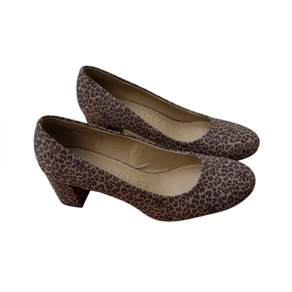 AEROSOLES Shoes - AEROSOLES Leopard Print Heels